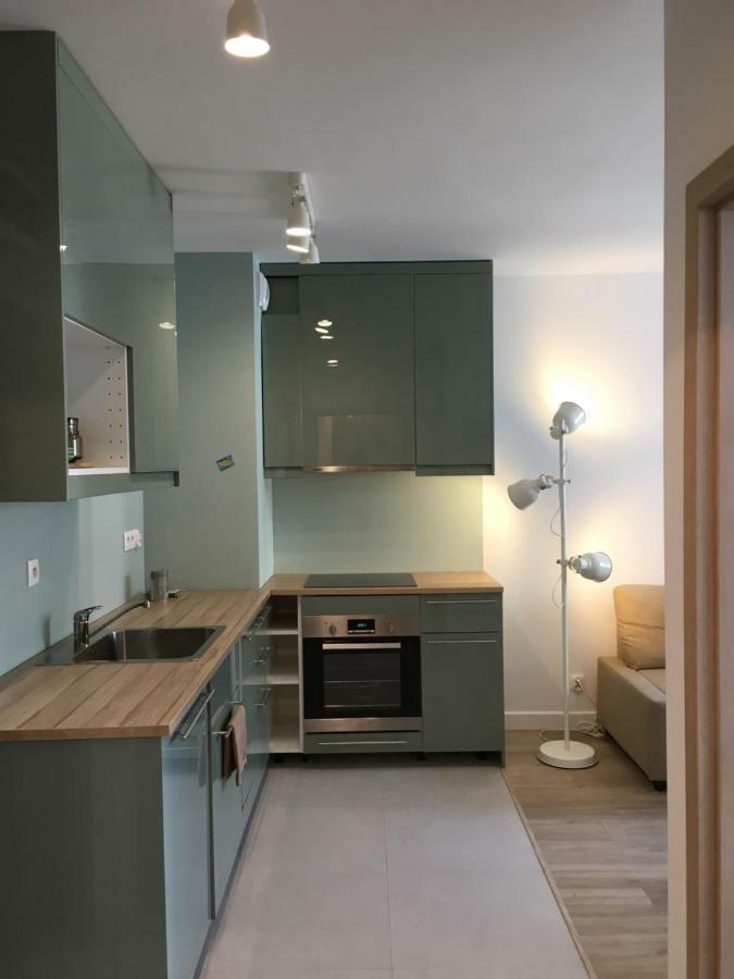 Shoq Studio Nice Apartment With Private Parking 크라쿠프 외부 사진