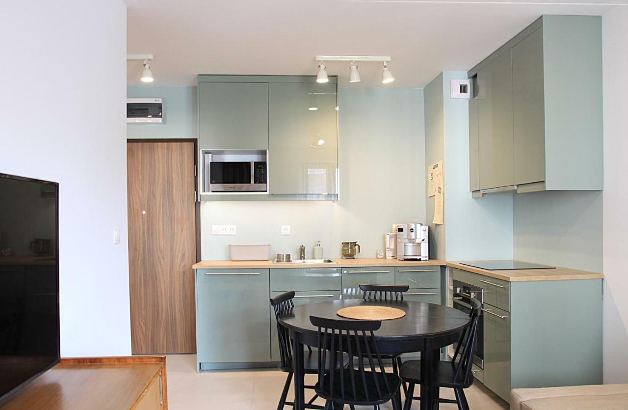 Shoq Studio Nice Apartment With Private Parking 크라쿠프 외부 사진